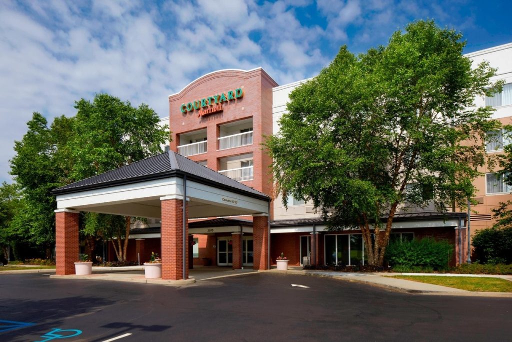 Courtyard by Marriott Edison